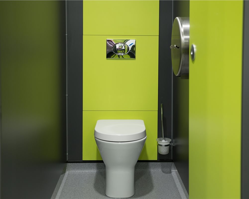 Vệ sinh vách ngăn Compact HPL cần chú ý những gì?