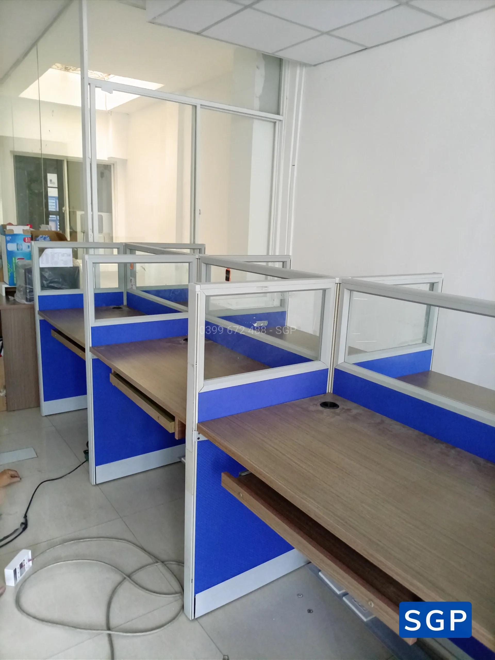Di dời nội thất cho công ty luật và kế toán tại quận 1 - 2