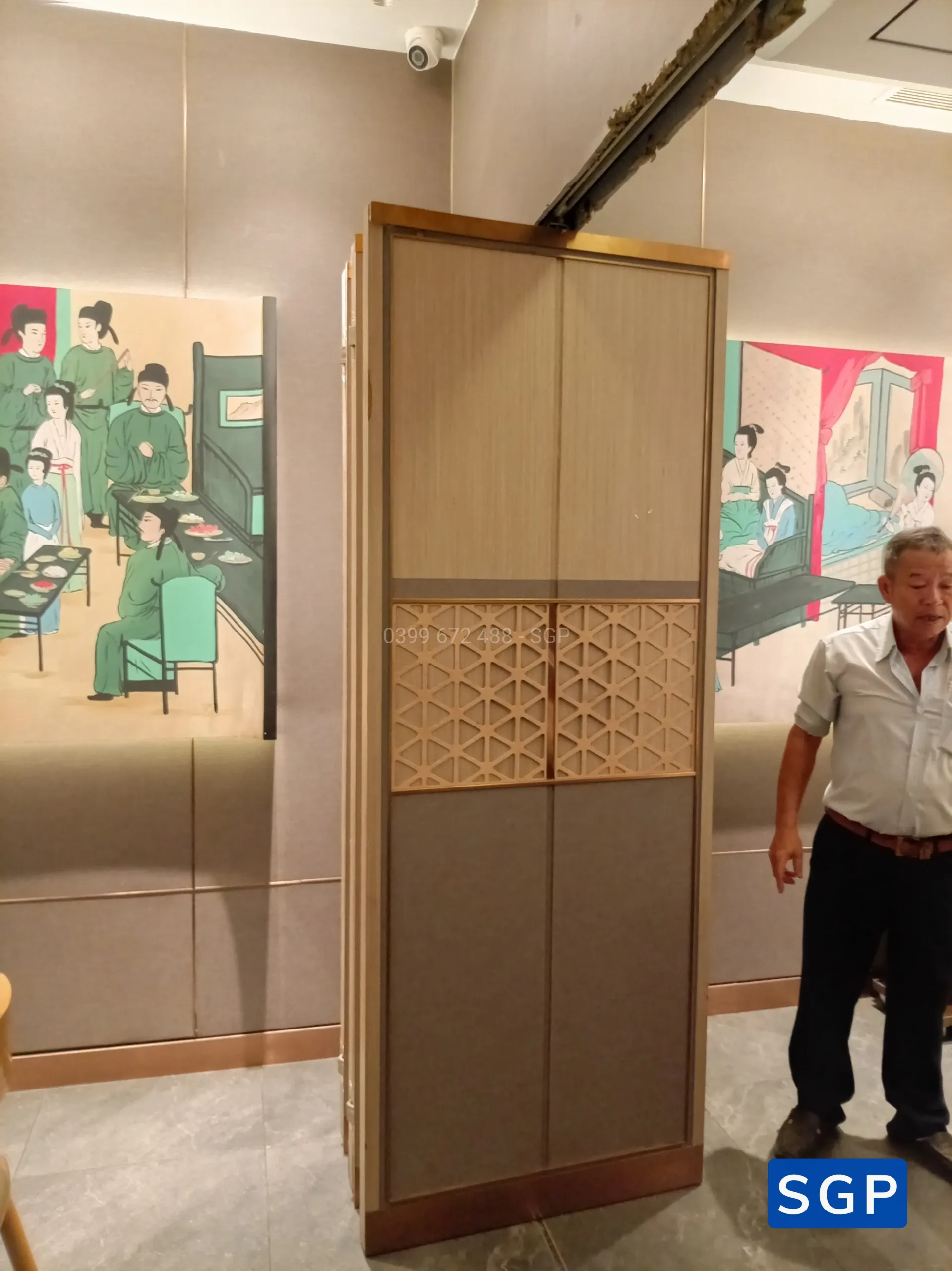 Sửa vách di động cho quán lẩu gần sân bay - 2