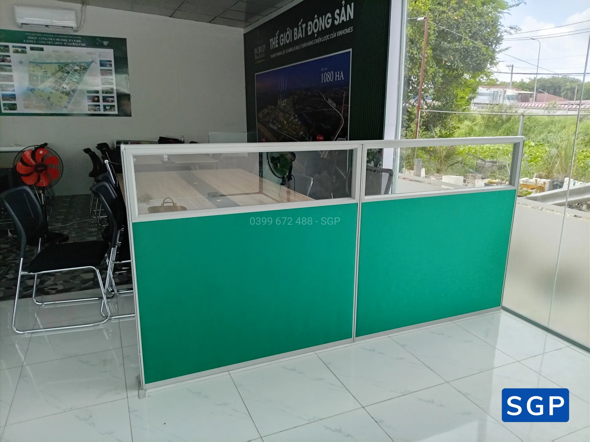 Lắp vách ngăn lửng cho công ty bất động sản ở Hóc Môn - 5