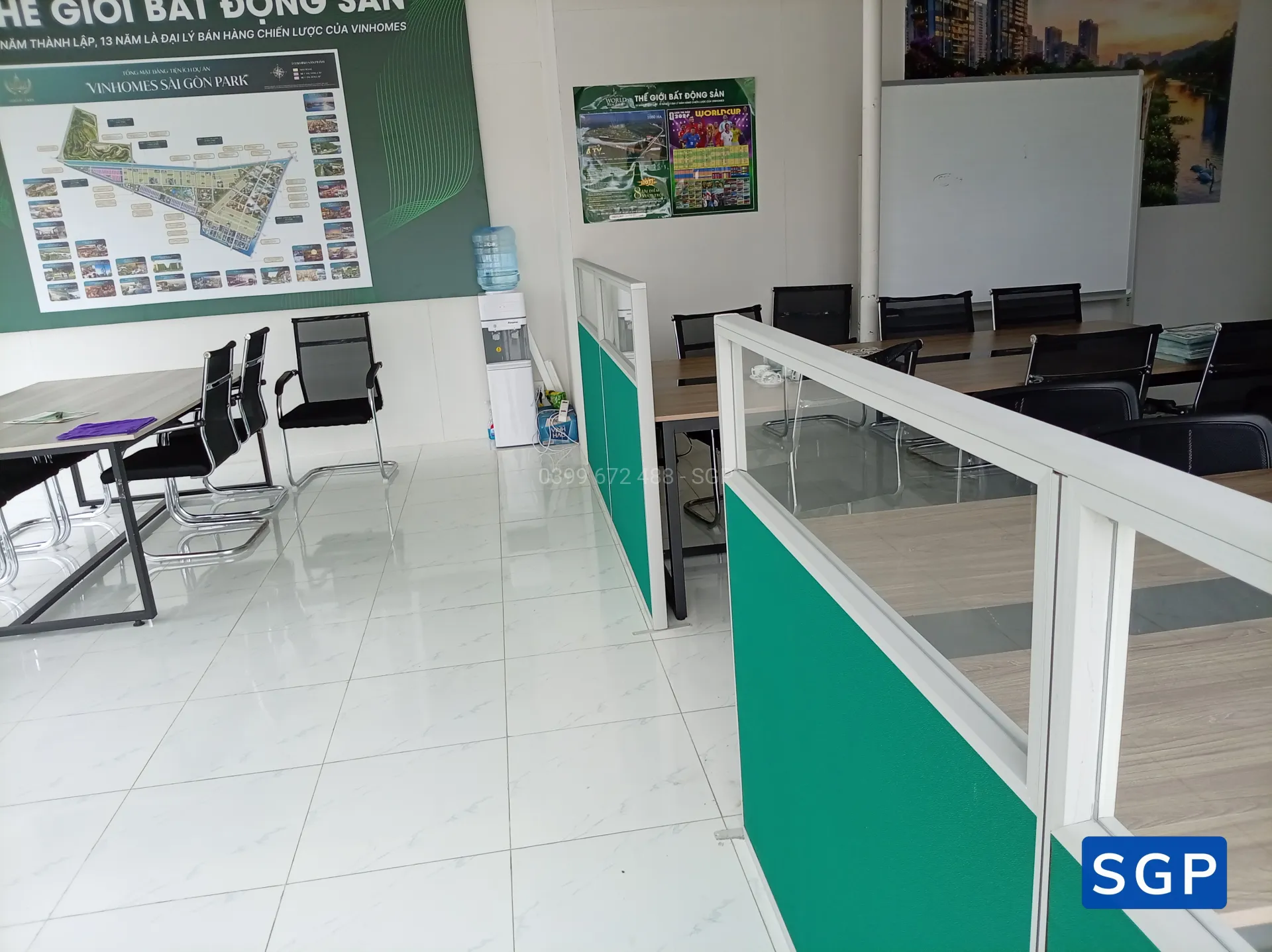 Lắp vách ngăn lửng cho công ty bất động sản ở Hóc Môn - 6