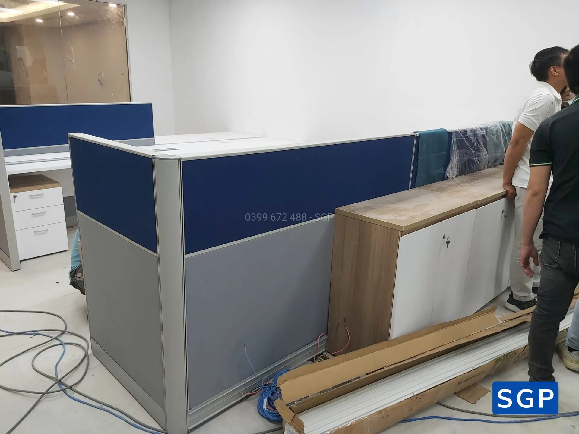 vách nỉ 2 múi xanh dương và xám ghi - 2