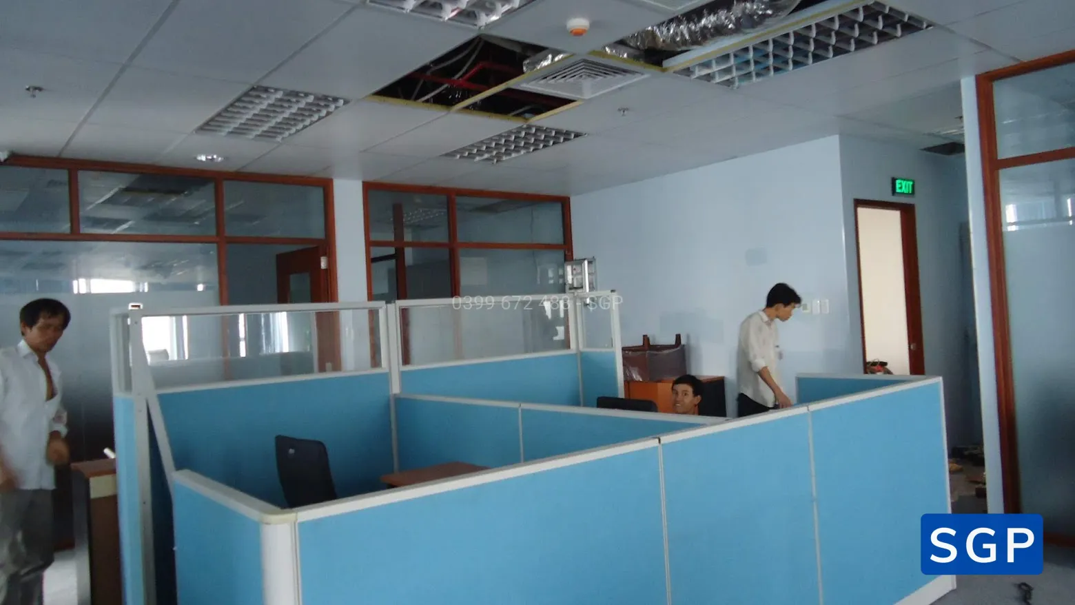 Sản xuất và lắp đặt vách nỉ - 3