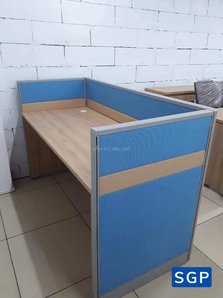 Giao vách ngăn bàn - 2