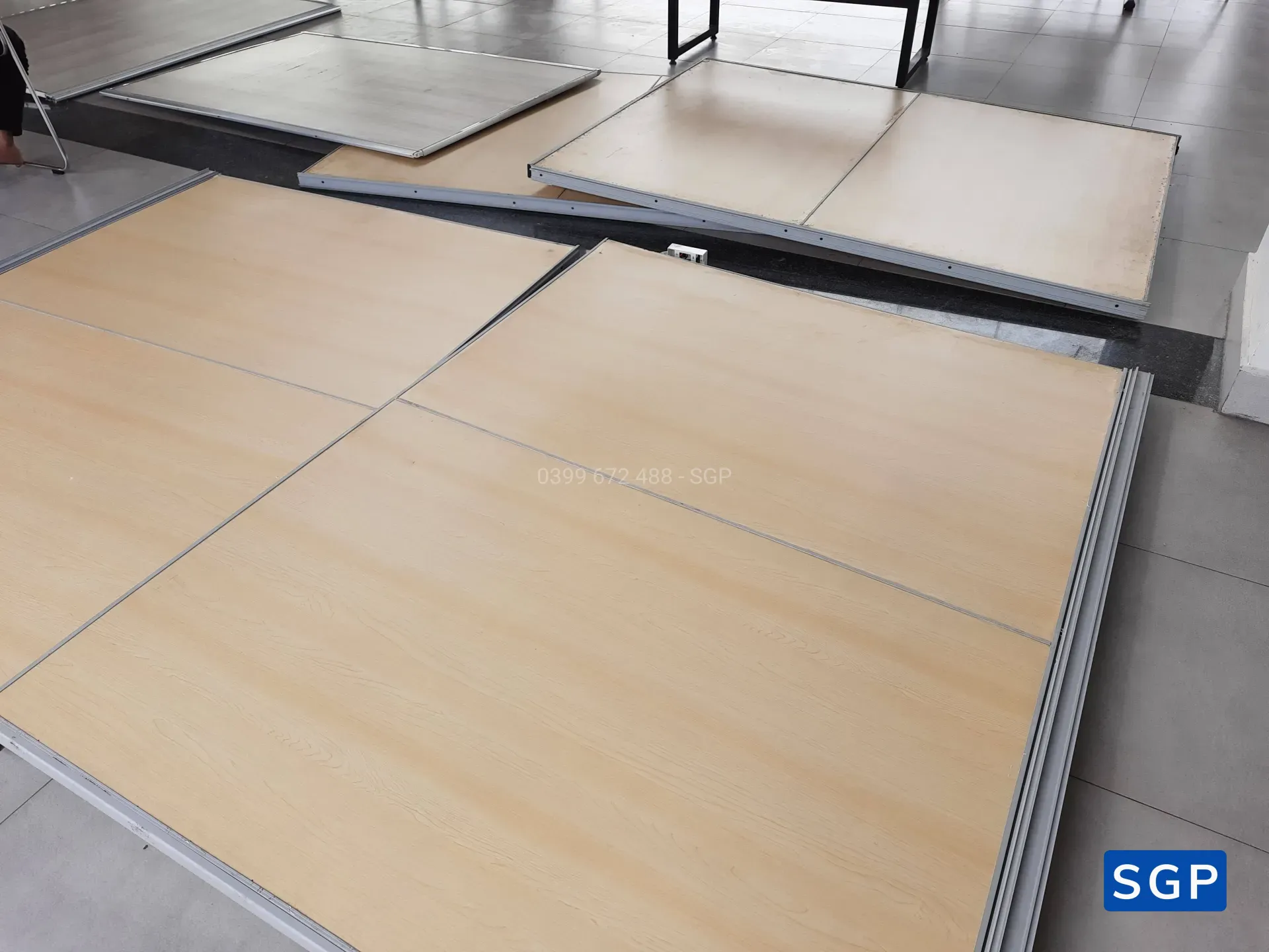 Lắp đặt vách ngăn tại hội chợ cho trường FPT ở quận 9 - 43