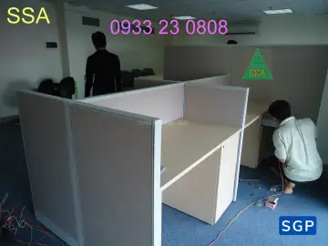 Giao hàng và lắp đặt vách nỉ