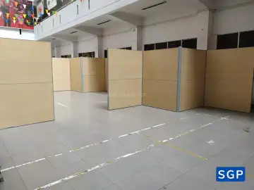 Vách ngăn triễn lãm tại trường FPT