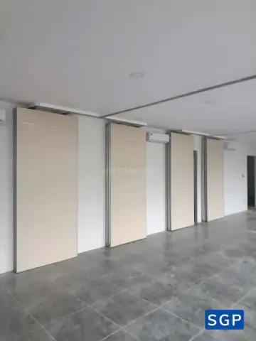 Hoàn thiện vách di động