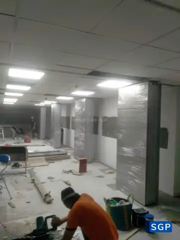 thi công vách di động chia phòng họp