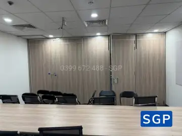 Hoàn thiện bộ vách di động có cửa