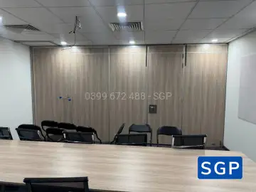 Hoàn thiện bộ vách di động có cửa