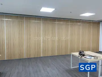 Hoàn thiện vách di động vẫn gỗ