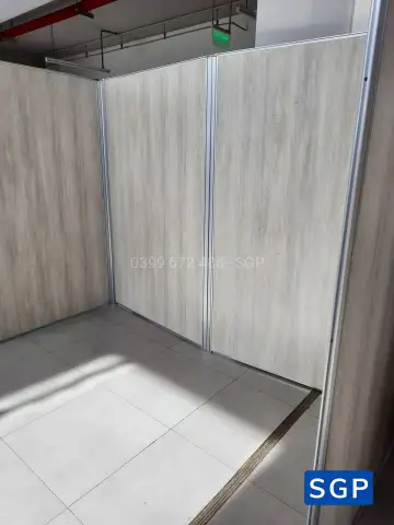 Lắp đặt vách ngăn tại hội chợ cho trường FPT ở quận 9