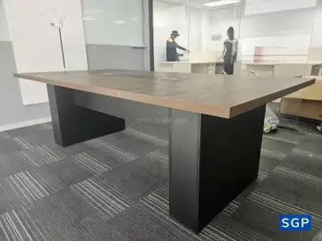 Bàn họp C2 2