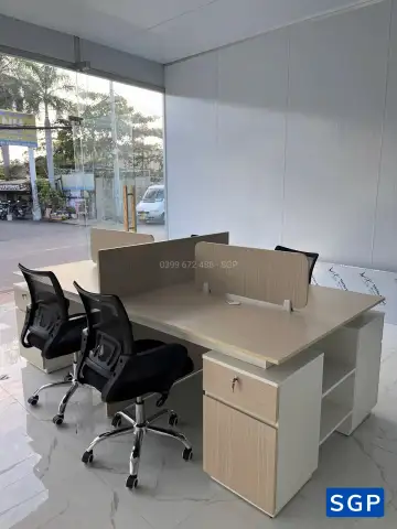 Bàn làm việc chân gỗ 4 người ngồi 5